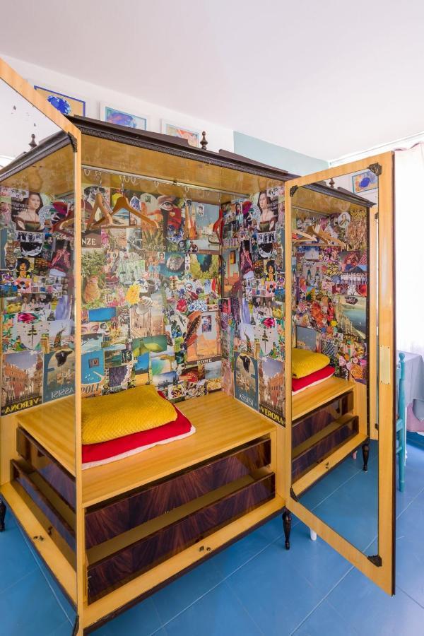 Night Galleria Holiday Home - Bed & Art In Burano - The Pink House エクステリア 写真